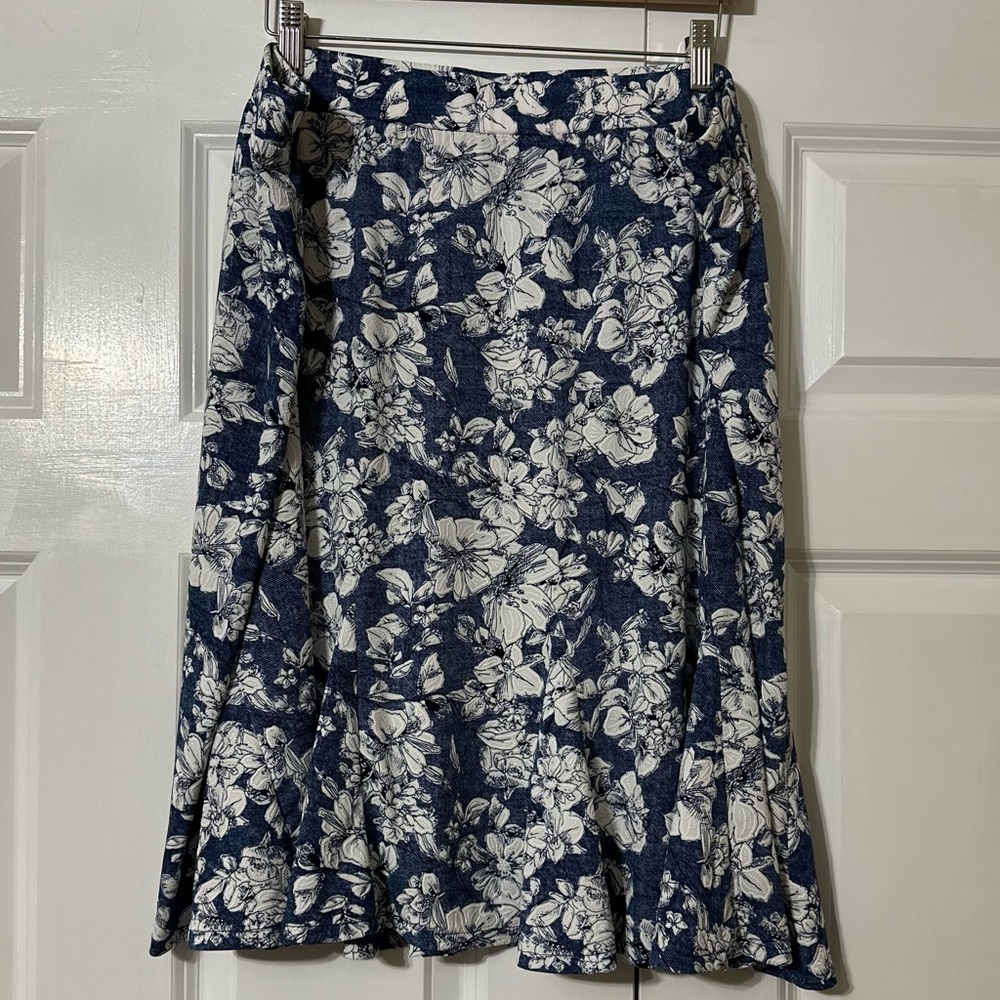 Roz and Ali plus size 3X floral midi skirt
